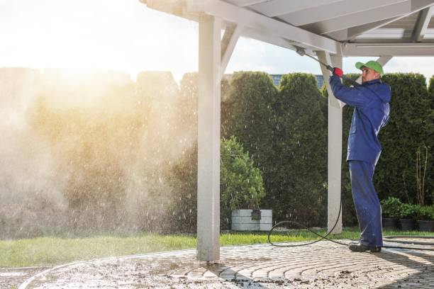Best Patio and Deck Pressure Washing  in Defuniak Springs, FL